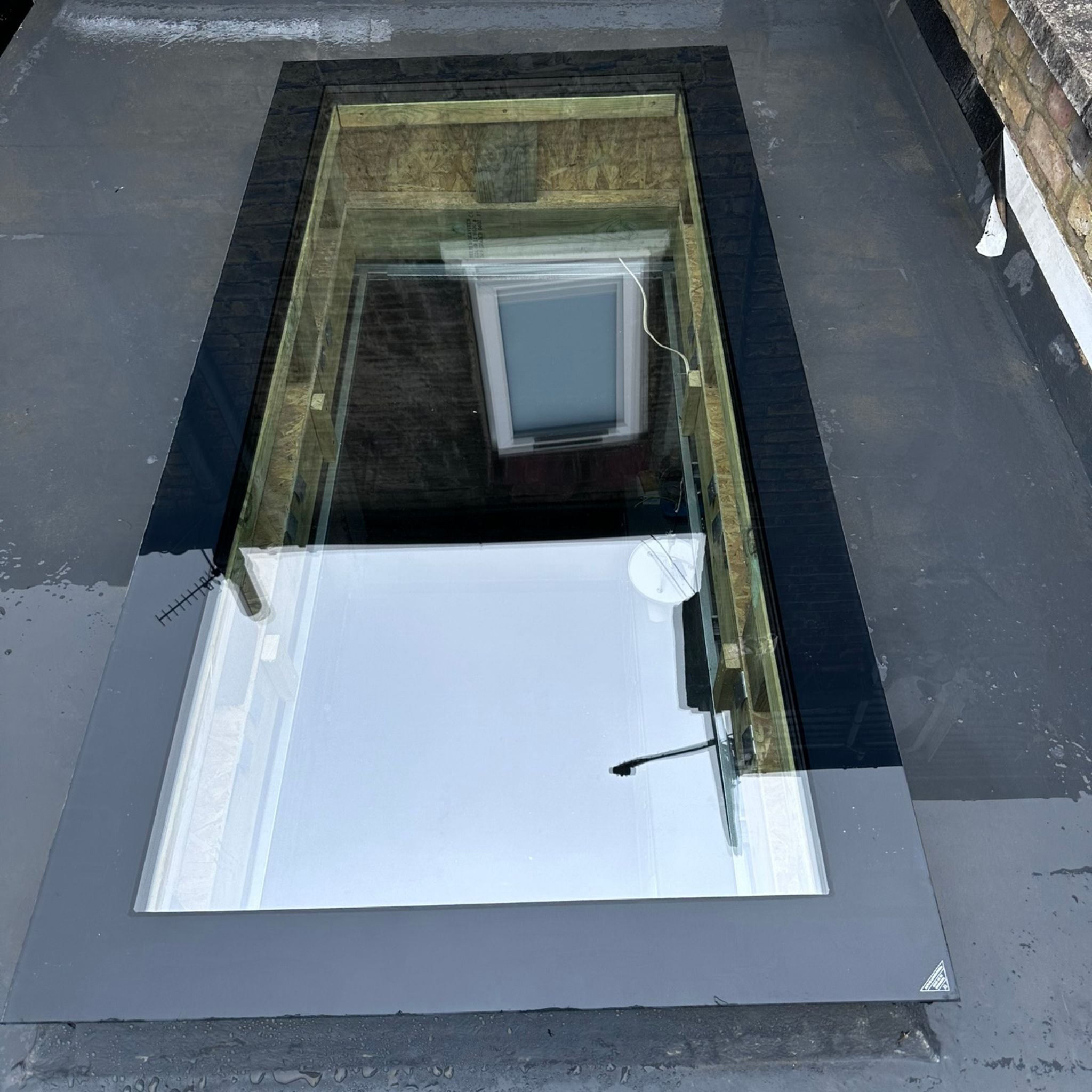 60 x 90 cm Dakraam plat dak, Driedubbel glas, U-waarde: 0,9 W/m²K